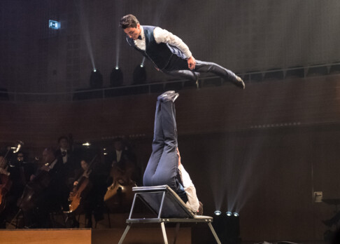 Anastasini Brothers: Ikarische Spiele im KKL Luzern bei A Circus Symphony 2017