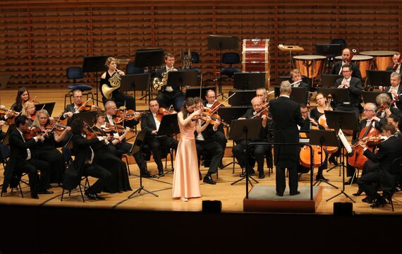 Benefizkonzert mit der Slowakische Philharmonie Bratislava und Christa-Maria Stangorra.