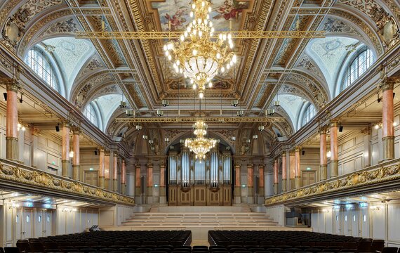 Die neu renovierte Tonhalle Zürich