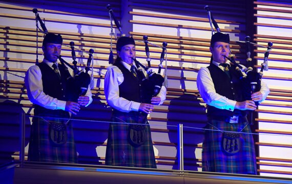 United Pipes and Drums: Schweizer Pipe Band