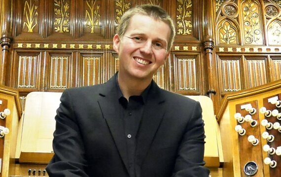 Jonathan Scott: Organist im KKL Luzern